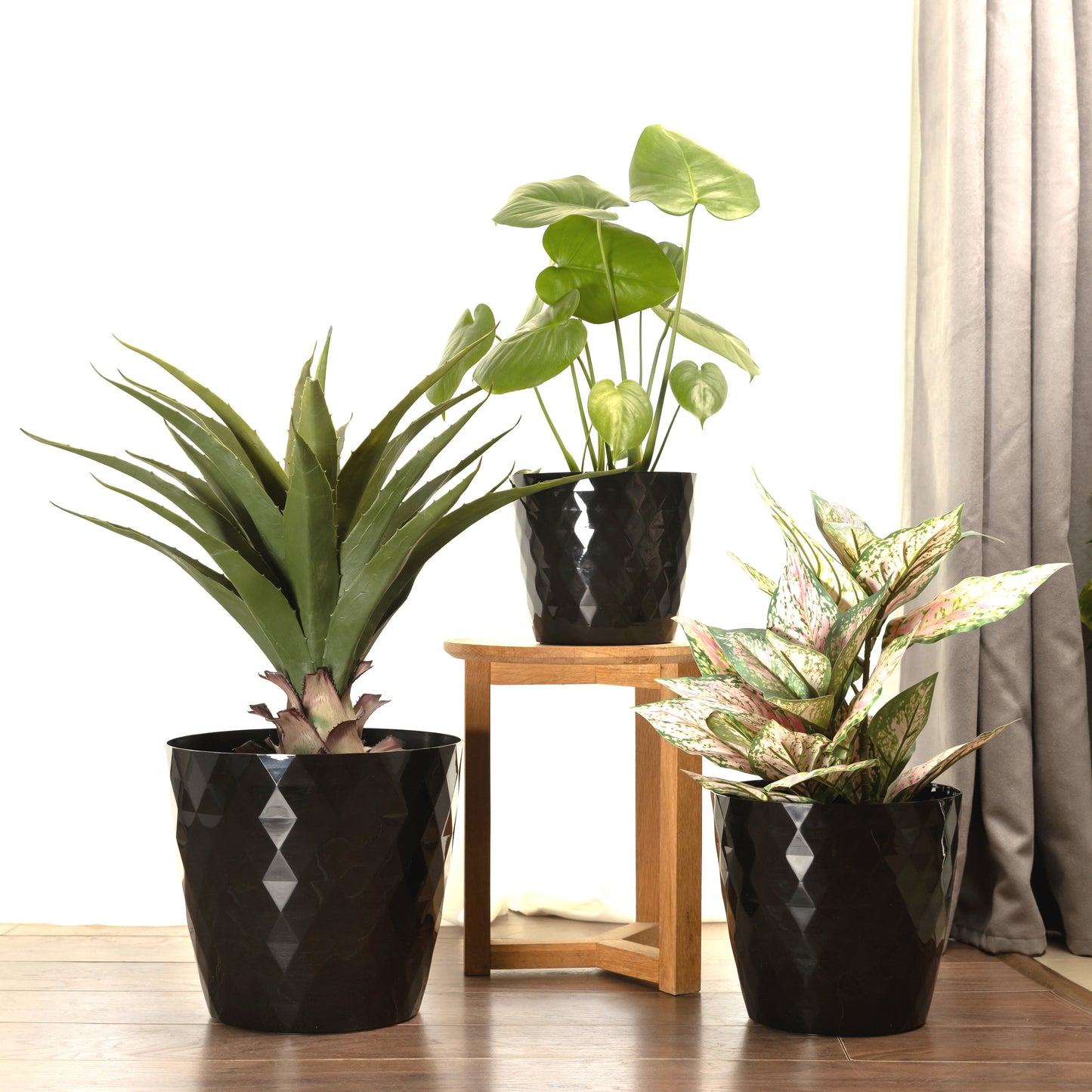 Crystal Plant Pots Set of 3 Sizes 14/16/18cm Plant Pot with Glossy Surface