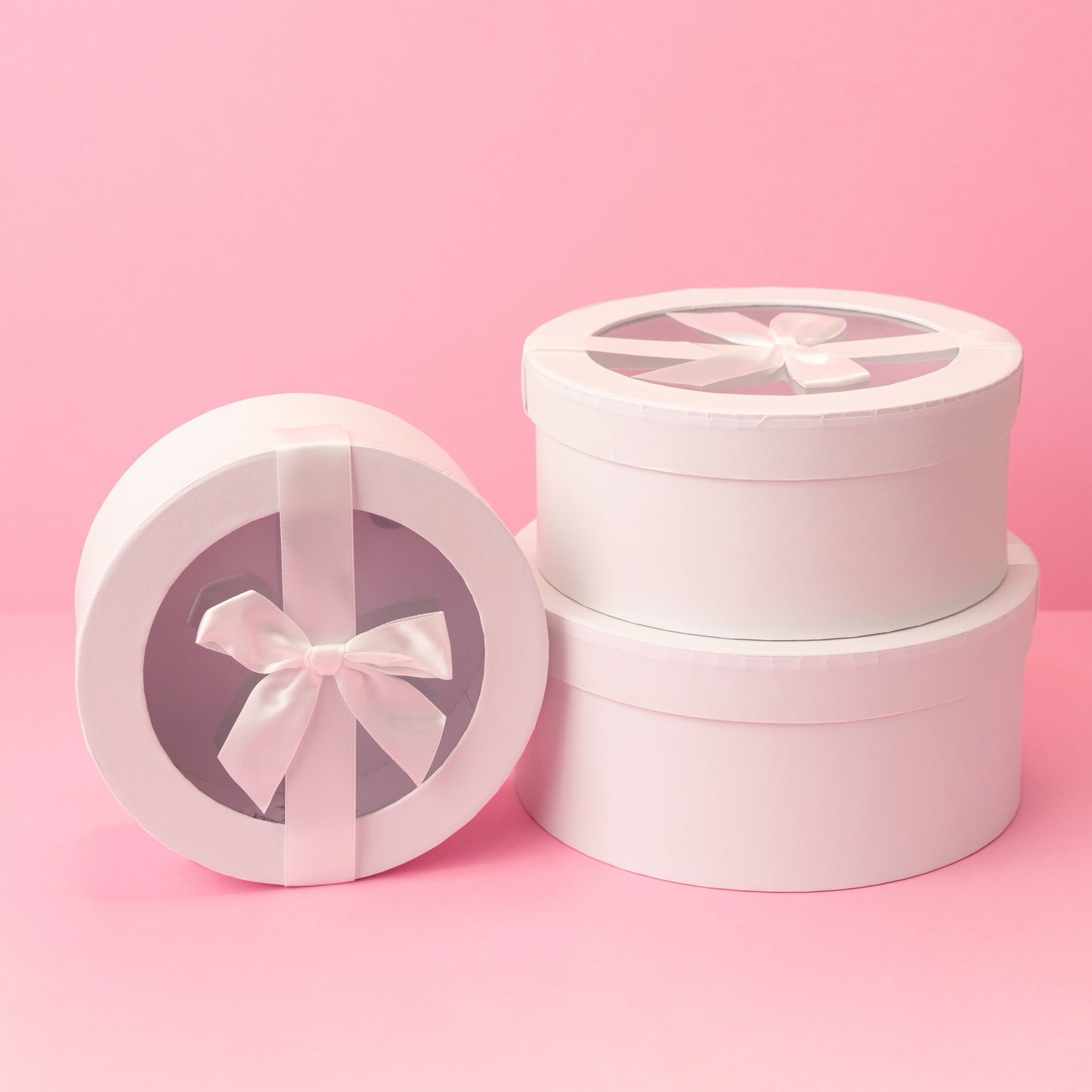 Round Gift Boxes with Transparent Lid and Decorative Ribbon