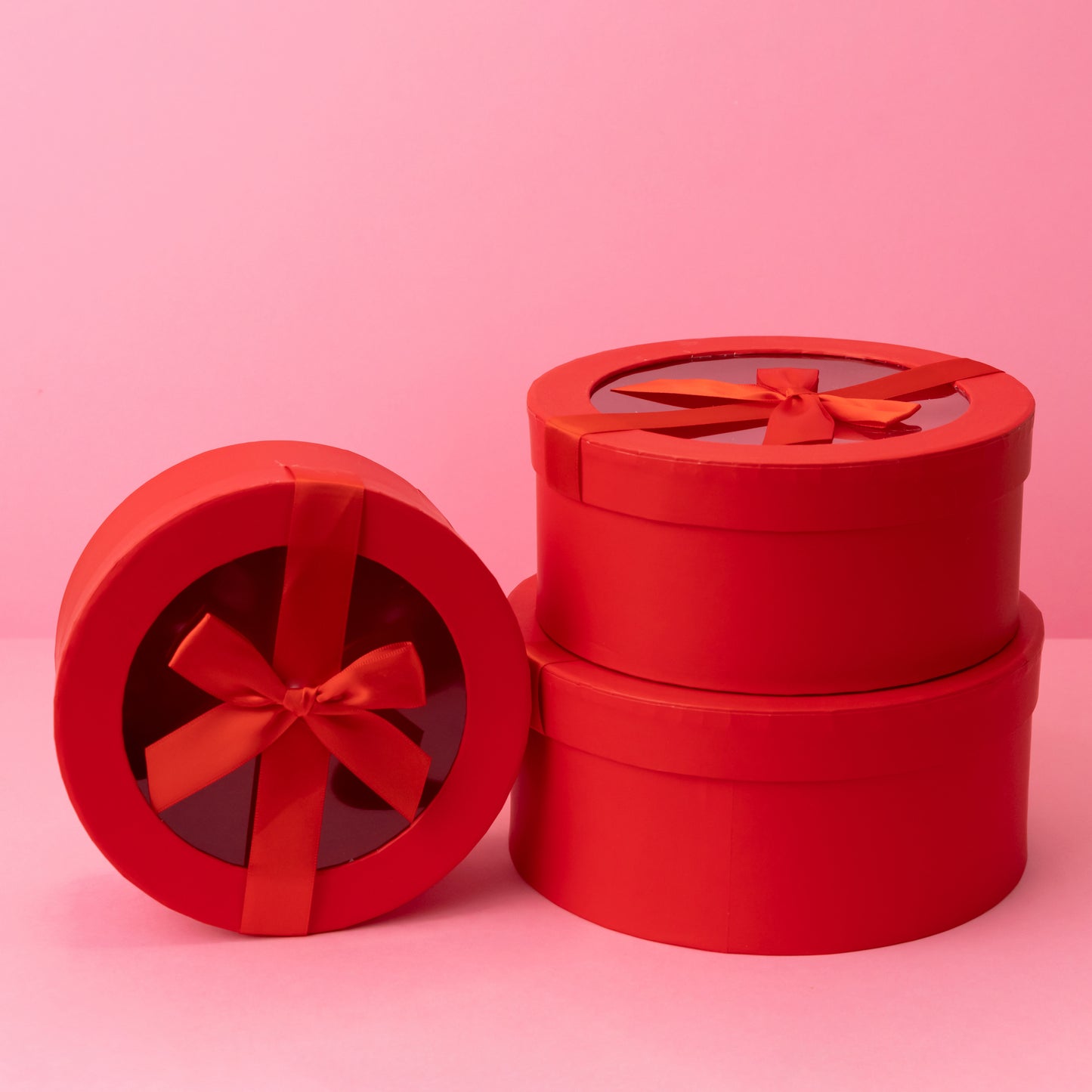 Round Gift Boxes with Transparent Lid and Decorative Ribbon
